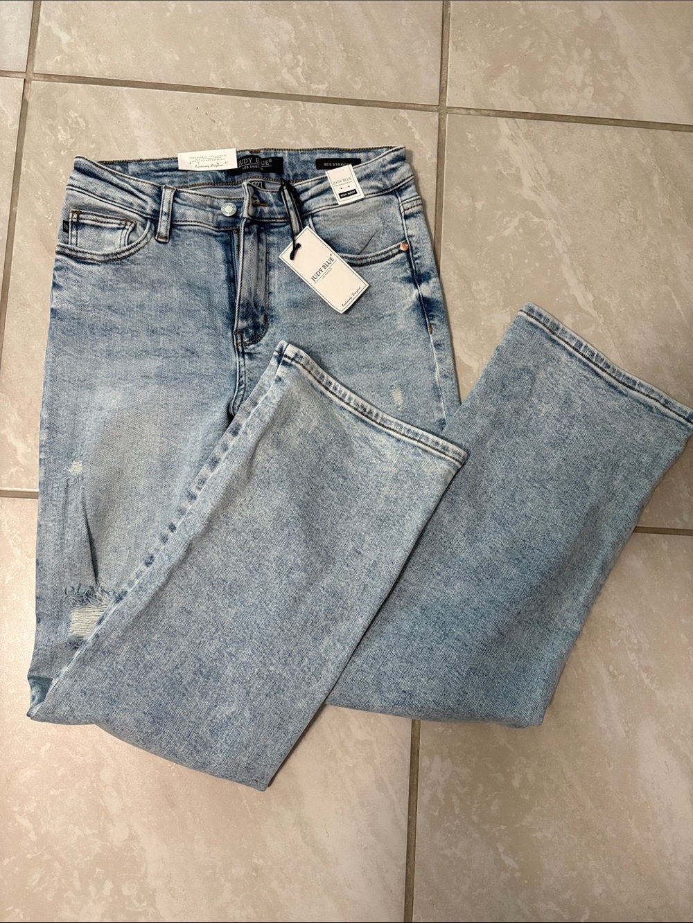 MAKE OFFER - Judy Blue 90’s Straight High Waist Jeans - size 5/27